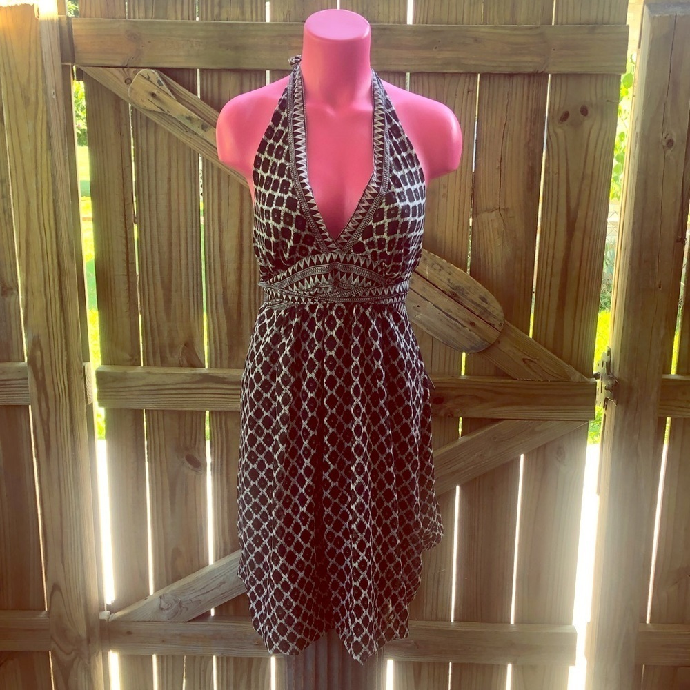 BCBGMaxAzria Black & White Diamond Pattern Silk Blend Halter Dress Size M